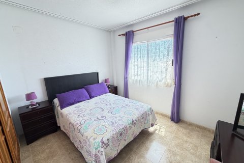 Apartamento en venta en La Zenia, Alicante, España 3 dormitorios, 85 m2 No. 192012 - foto 13