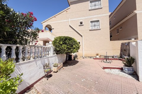 Apartamento en La Zenia, Alicante, España 3 dormitorios, 85 m2 No. 192012