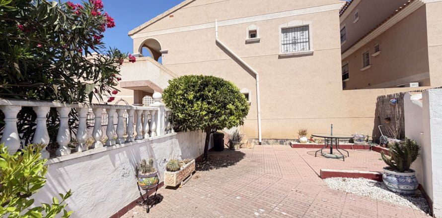 Apartamento en La Zenia, Alicante, España 3 dormitorios, 85 m2 No. 192012
