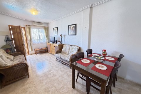 Apartamento en venta en La Zenia, Alicante, España 3 dormitorios, 85 m2 No. 192012 - foto 4
