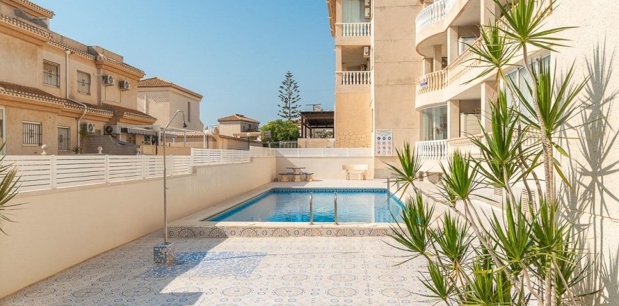 Apartamento en Playa Flamenca II, Alicante, España 2 dormitorios, 108 m2 No. 192014