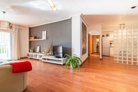 Apartamento en venta en Playa Flamenca II, Alicante, España 2 dormitorios, 108 m2 No. 192014 - foto 8