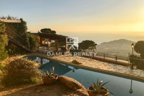 Land plot for sale in Lloret de Mar, Girona, Spain 1000 sq.m. No. 177229 - photo 8
