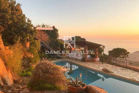 Land plot for sale in Lloret de Mar, Girona, Spain 1000 sq.m. No. 177229 - photo 3
