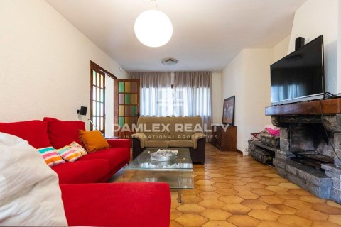 House for sale in Calonge, Girona, Spain 4 bedrooms, 340 sq.m. No. 177230 - photo 11