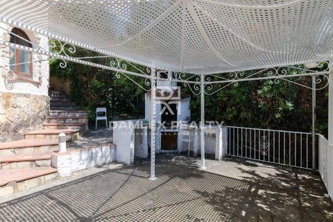 House for sale in Calonge, Girona, Spain 4 bedrooms, 340 sq.m. No. 177230 - photo 6