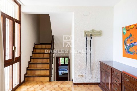 House for sale in Calonge, Girona, Spain 4 bedrooms, 340 sq.m. No. 177230 - photo 16
