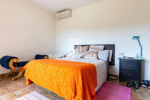 House for sale in Calonge, Girona, Spain 4 bedrooms, 340 sq.m. No. 177230 - photo 22
