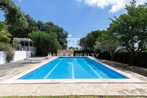 House for sale in Calonge, Girona, Spain 4 bedrooms, 340 sq.m. No. 177230 - photo 2