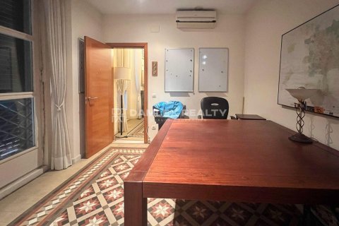 Apartment for sale in Sant Feliu de Guixols, Girona, Spain 3 bedrooms, 120 sq.m. No. 177228 - photo 15