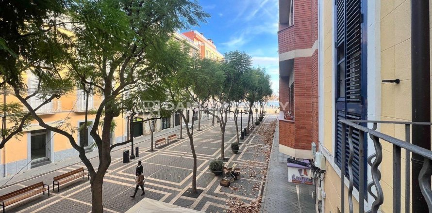 Apartment in Sant Feliu de Guixols, Girona, Spain 3 bedrooms, 120 sq.m. No. 177228