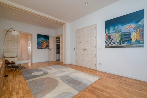 Apartment à vendre Barcelona, Espagne, 7 chambres, 355 m2 No. 133492 - photo 8