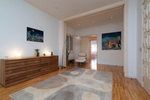 Apartment à vendre Barcelona, Espagne, 7 chambres, 355 m2 No. 133492 - photo 10