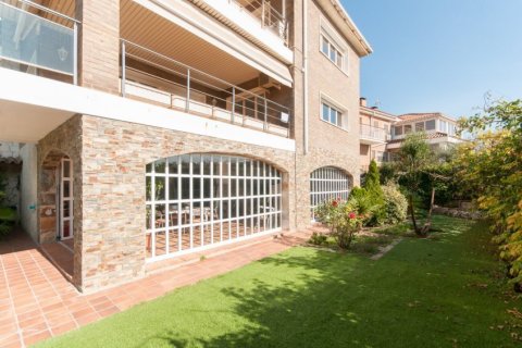 Villa à vendre Sant Just Desvern, Barcelona, Espagne, 4 chambres, 284 m2 No. 133491 - photo 18