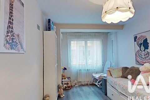 Продажа квартиры в Сарагоса, Испания 3 спальни, 141м2 №152473 - фото 27