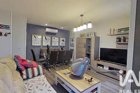 Продажа квартиры в Сарагоса, Испания 3 спальни, 141м2 №152473 - фото 16