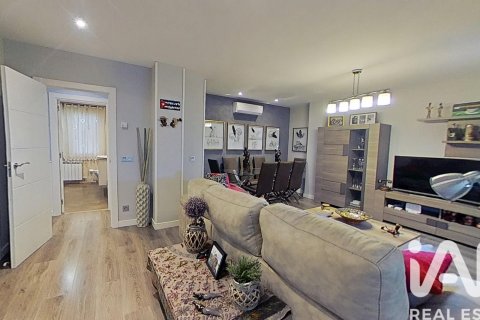 Продажа квартиры в Сарагоса, Испания 3 спальни, 141м2 №152473 - фото 13