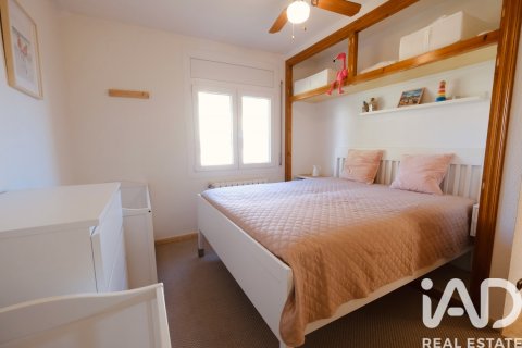 Talo myytävänä Roda de Berà, Tarragona, Espanja, 4 makuuhuonetta, 295 m2 No. 152469 - kuva 13