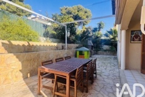 Talo myytävänä Roda de Berà, Tarragona, Espanja, 4 makuuhuonetta, 295 m2 No. 152469 - kuva 19