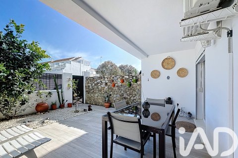 Продажа квартиры в Тарифа, Кадис, Испания 2 спальни, 115м2 №152471 - фото 3