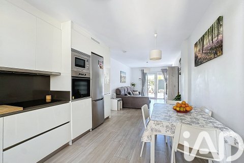 Продажа квартиры в Тарифа, Кадис, Испания 2 спальни, 115м2 №152471 - фото 10