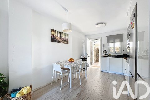 Продажа квартиры в Тарифа, Кадис, Испания 2 спальни, 115м2 №152471 - фото 13