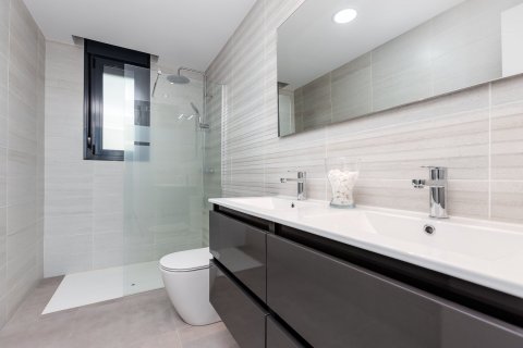 Villa en venta Pilar de la Horadada, Alicante, España 3 dormitorios, 110 m2 No. 110647 - foto 21