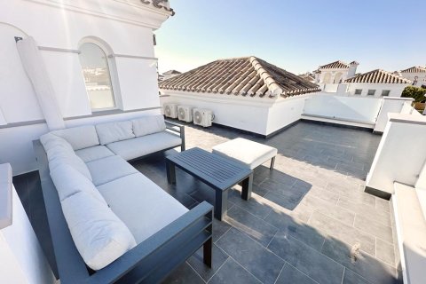 Villa for sale in La Torre Golf Resort, Murcia, Spain 2 bedrooms,  No. 148629 - photo 4