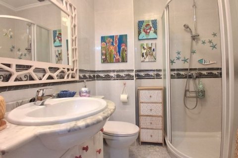 Townhouse zum Verkauf in Torrevieja, Alicante, Spanien 2 Schlafzimmer, 70 m2 Nr. 148631 - Foto 15