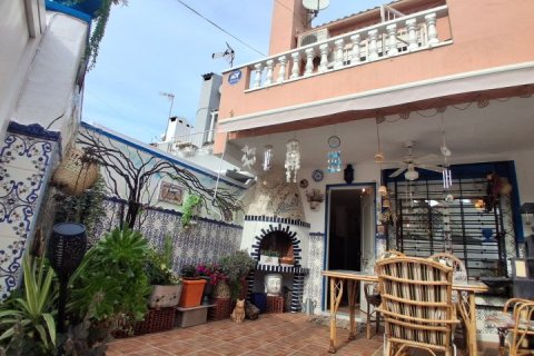 Townhouse in Torrevieja, Alicante, Spanien 2 Schlafzimmer, 70 m2 Nr. 148631