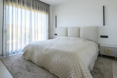 Villa for sale in Pinar De Campoverde, Alicante, Spain 3 bedrooms, 152 sq.m. No. 148634 - photo 11