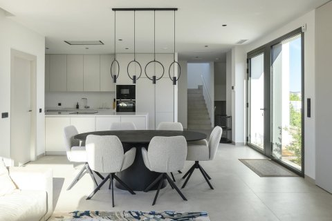 Villa for sale in Pinar De Campoverde, Alicante, Spain 3 bedrooms, 152 sq.m. No. 148634 - photo 10