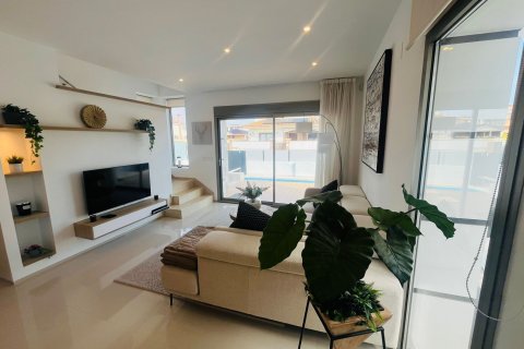 Villa pārdošanā Los Alcazares, Murcia, Spānijā 3 istabas, 126 m2 Nr. 148630 - attēls 3