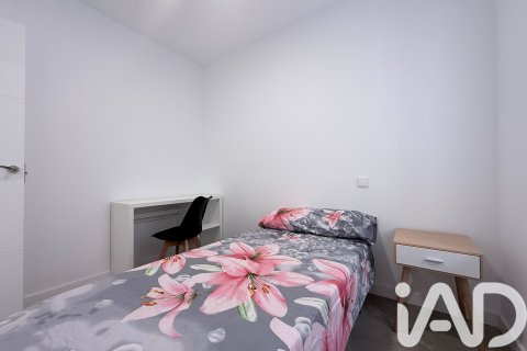 Apartment à Galapagar, Madrid, Espagne 2 chambres, 54 m2 No. 172762