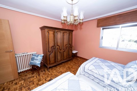 Casa in vendita a Garrafe de Torio, Leon, Spagna 4 camere da letto, 284 mq. N° 172763 - foto 15