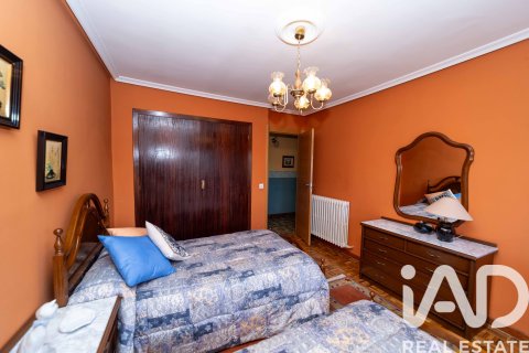 Casa in vendita a Garrafe de Torio, Leon, Spagna 4 camere da letto, 284 mq. N° 172763 - foto 19