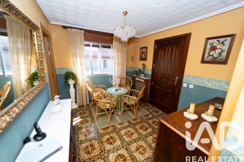 Casa in vendita a Garrafe de Torio, Leon, Spagna 4 camere da letto, 284 mq. N° 172763 - foto 10