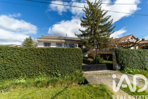 Casa a Garrafe de Torio, Leon, Spagna 4 camere da letto, 284 mq. N° 172763