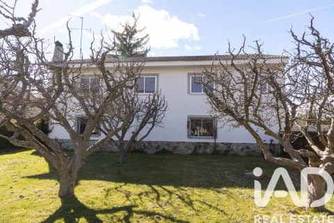 Casa in vendita a Garrafe de Torio, Leon, Spagna 4 camere da letto, 284 mq. N° 172763 - foto 3