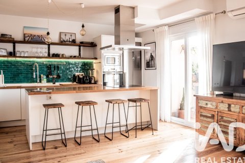 Penthouse for sale in Tarifa, Cadiz, Spain 2 bedrooms, 71.69 sq.m. No. 172758 - photo 2