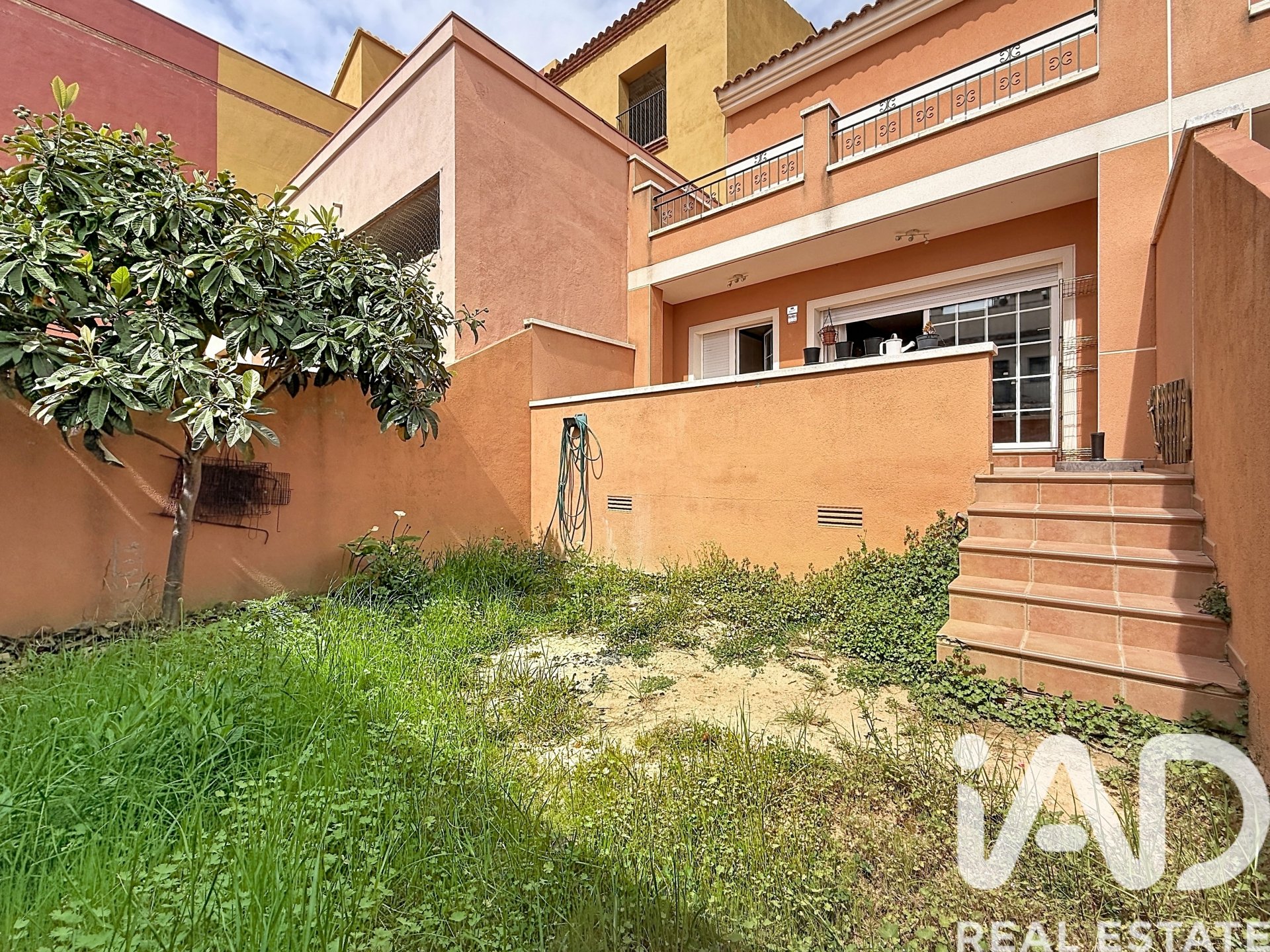 Townhouse in Sant Jaume dels Domenys, Tarragona, Spain 4 bedrooms, 242 sq.m. No. 172764