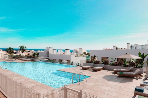 Penthouse w Estepona, Malaga, Hiszpania 2 sypialnie, 130 mkw. nr 169269 – zdjęcie 1