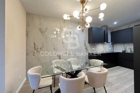 Продажа квартиры в Барселона, Испания 4 спальни, 136м2 №157819 - фото 8