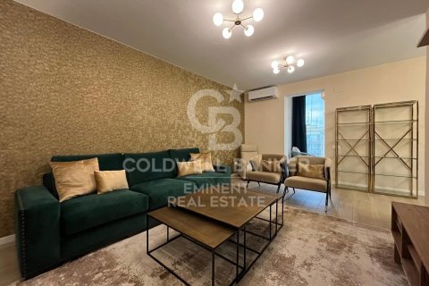 Apartamento en Barcelona, España 4 dormitorios, 136 m2 No. 157819