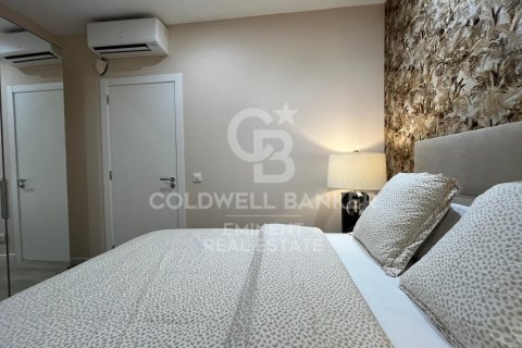 Продажа квартиры в Барселона, Испания 4 спальни, 136м2 №157819 - фото 23