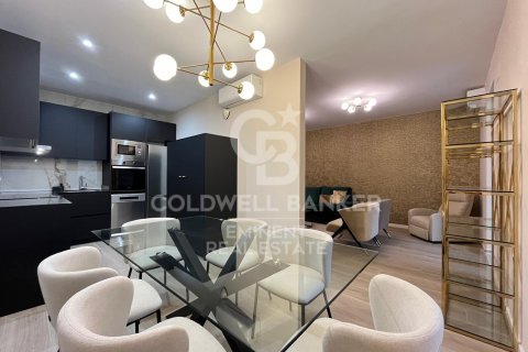 Продажа квартиры в Барселона, Испания 4 спальни, 136м2 №157819 - фото 15