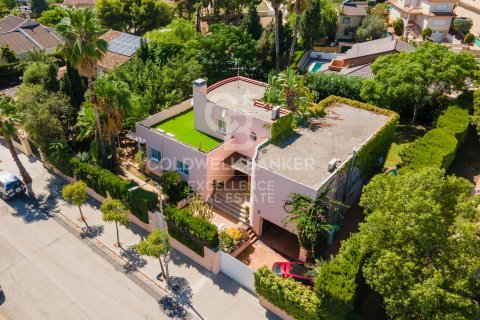 Villa for sale in Riba-roja de Turia, Valencia, Spain 7 bedrooms, 350 sq.m. No. 157821 - photo 10