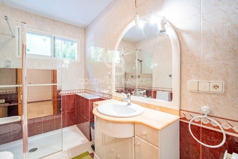 Villa for sale in Riba-roja de Turia, Valencia, Spain 7 bedrooms, 350 sq.m. No. 157821 - photo 21