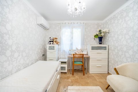 Villa for sale in Riba-roja de Turia, Valencia, Spain 7 bedrooms, 350 sq.m. No. 157821 - photo 27