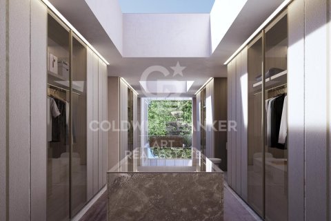 Villa for sale in Sotogrande, Cadiz, Spain 7 bedrooms, 2483 sq.m. No. 157621 - photo 13